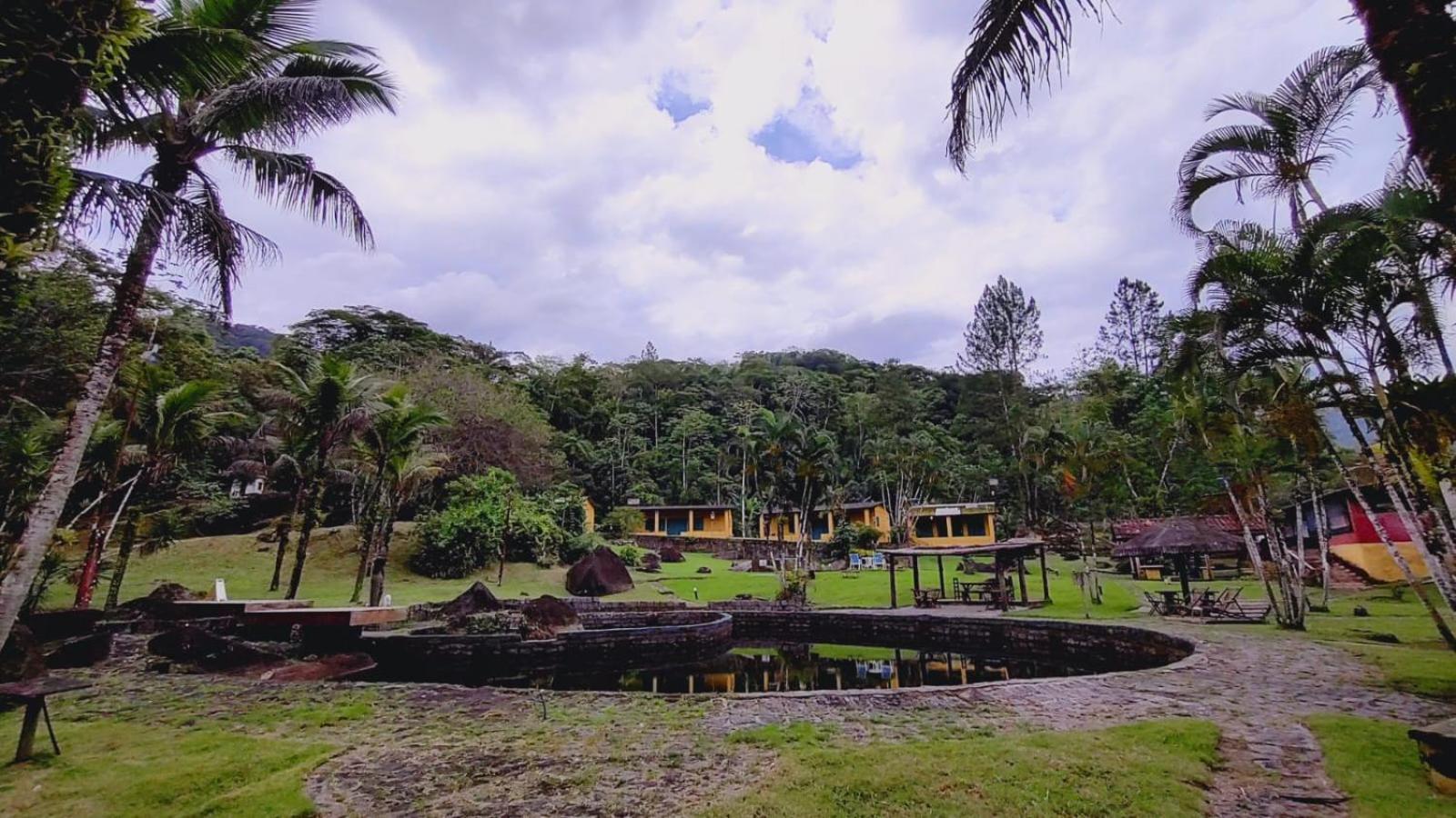 Pousada Ananda Parivara Ubatuba Esterno foto